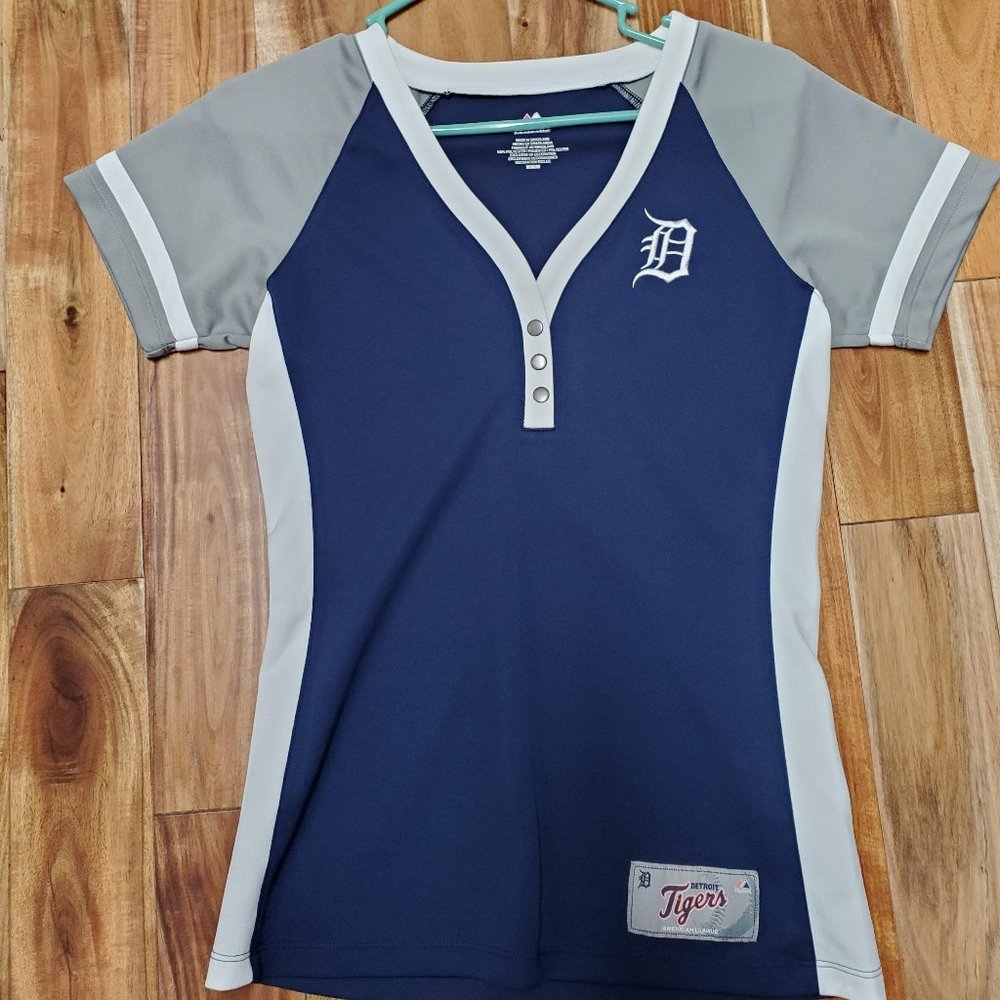 Detroit Tigers women's tee